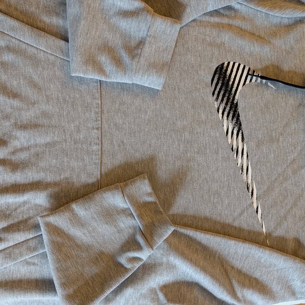 Men's Nike Lightweight Gray Hoodie, Size XL